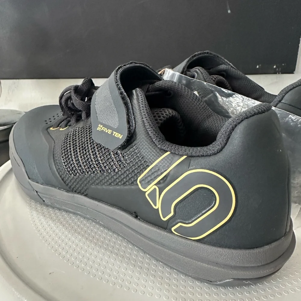 🆕Five Ten Hellcat Pro Mountain Bike Shoes